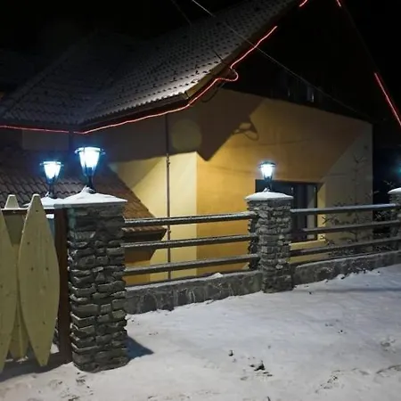 Pensiunea Turistica Delmonte Holiday Guest house 3*